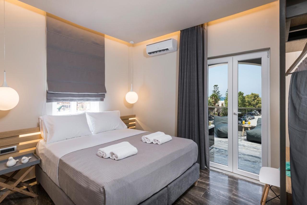 Sun Ray Luxury Apartments Agia Marina 外观 照片