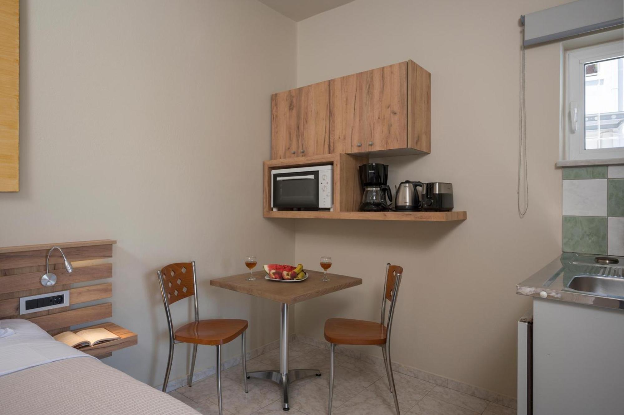 Sun Ray Luxury Apartments Agia Marina 客房 照片