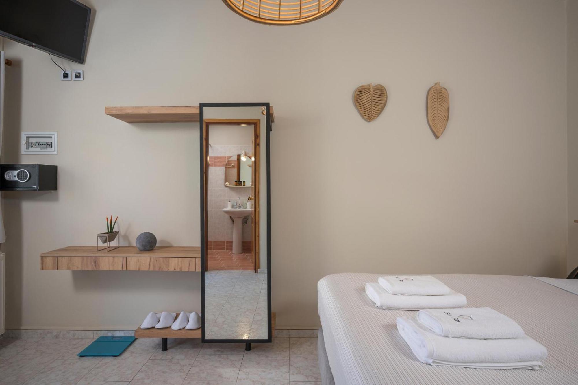 Sun Ray Luxury Apartments Agia Marina 客房 照片