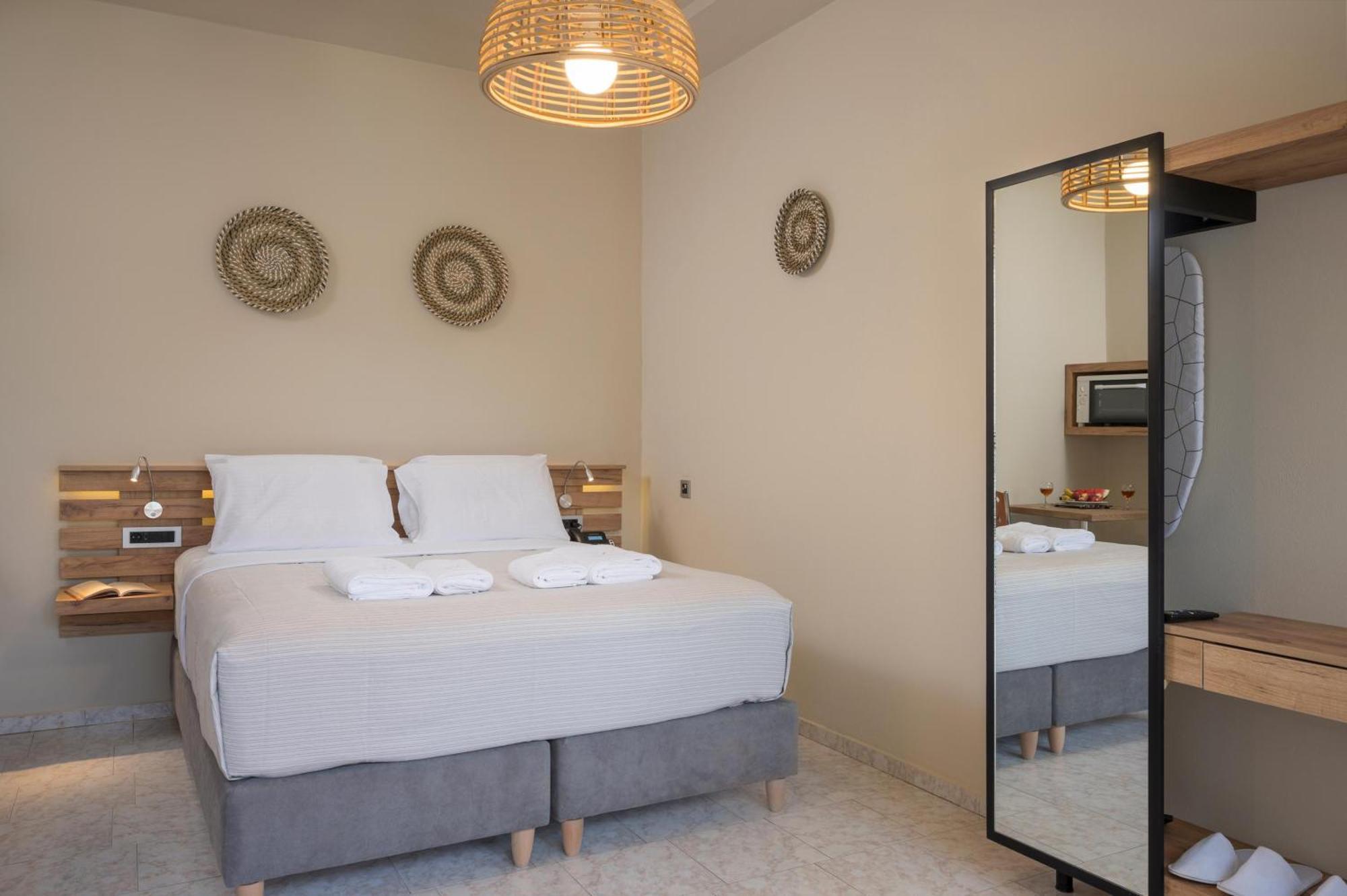 Sun Ray Luxury Apartments Agia Marina 客房 照片